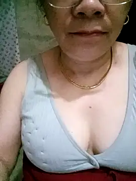 Funsexy1 online show from April 8, 2026, 10:33 pm