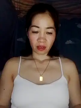 -Lunou- online show from April 2, 2026, 7:04 am