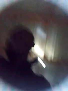 VrXis online show from April 19, 2026, 4:13 am