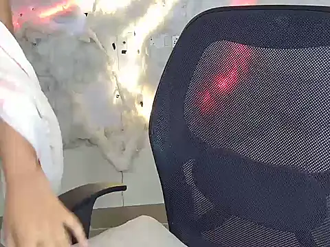 Preety Baby online show from April 8, 2026, 2:18 pm