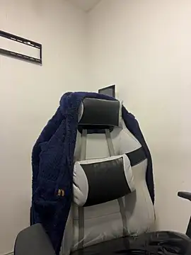 MiaHotboobs online show from March 31, 2026, 9:28 pm