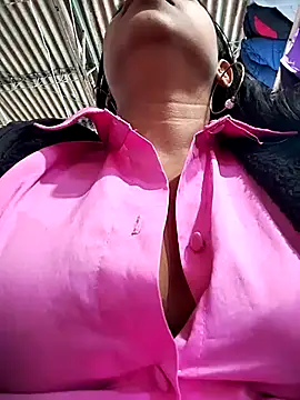 AngelicaStorms online show from April 1, 2026, 2:03 pm