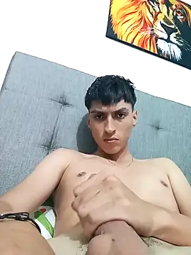 Diablito045 online show from April 15, 2026, 11:27 pm