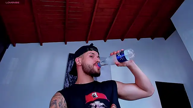 Santos ramirez1 online show from April 2, 2026, 1:18 pm