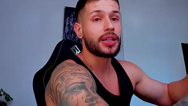 Santos ramirez1 online show from June 24, 2026, 3:21 pm