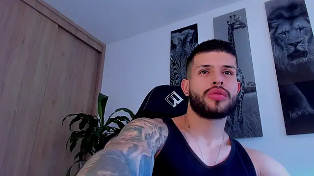 Santos ramirez1 online show from July 24, 2026, 2:35 pm