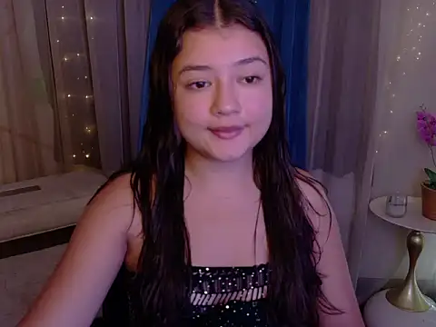 noahcute19 online show from April 16, 2026, 8:42 pm