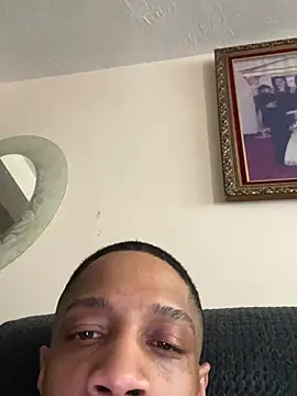 PHAT FTM KLIT87 online show from April 15, 2026, 7:40 pm