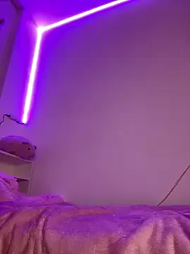 zarafoxy online show from April 2, 2026, 3:35 am