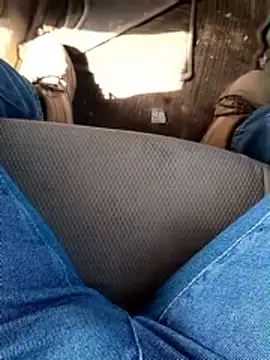 oneeyedwonder96 online show from April 14, 2026, 5:34 am