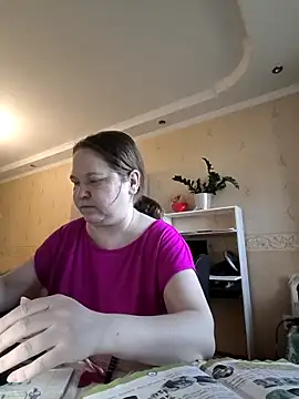  Yourpussy  online show from April 18, 2026, 1:57 pm