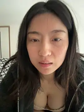 Olivia PINK0322 online show from March 27, 2026, 4:10 am