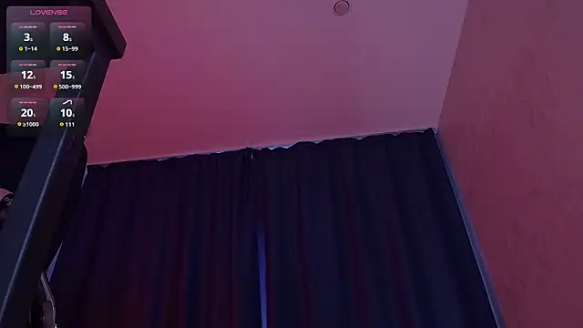 SelenaLily online show from July 19, 2026, 3:53 pm