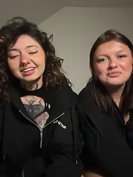 milou xtx online show from March 30, 2026, 7:59 pm