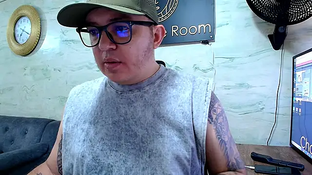 maximo daddy online show from May 9, 2026, 12:19 pm