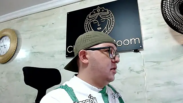 maximo daddy online show from May 23, 2026, 1:54 pm
