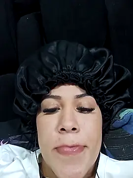 dayrubi 22 online show from April 15, 2026, 10:21 pm