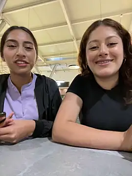 Amber rosse outdoors online show from April 15, 2026, 1:44 am