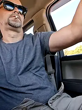 middickstroking online show from April 9, 2026, 3:18 pm