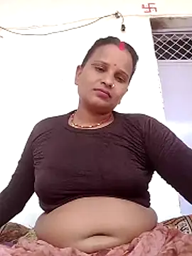 Shivani09900 online show from June 29, 2026, 4:30 am