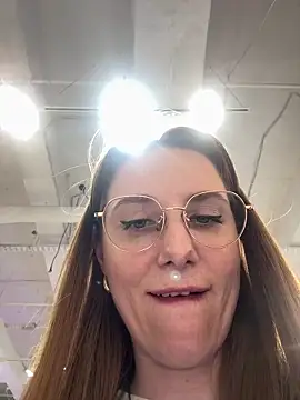 FReyja 44 online show from March 31, 2026, 12:18 pm