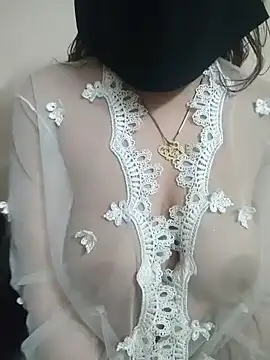 Yasmin Oh online show from May 5, 2026, 12:46 am