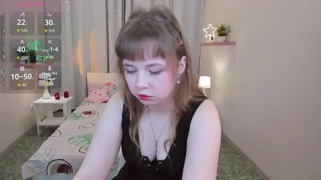 LeonaHicks online show from April 1, 2026, 6:04 am