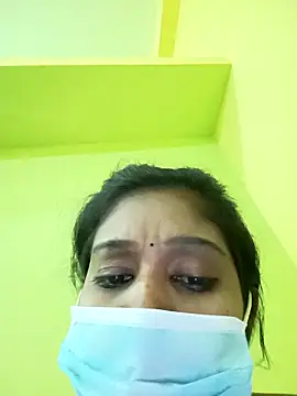 bannerjeesneha20 online show from April 1, 2026, 1:41 pm