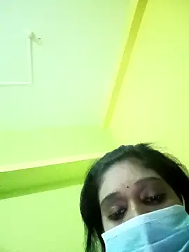 bannerjeesneha20 online show from April 2, 2026, 5:08 pm