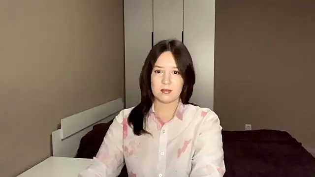 SatinyStoic online show from April 2, 2026, 10:11 am