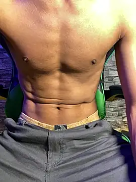 tukangcoli31 online show from April 16, 2026, 12:00 am