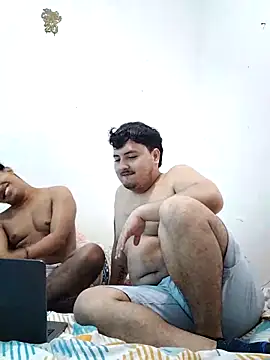 dyland gaga online show from April 3, 2026, 7:20 pm