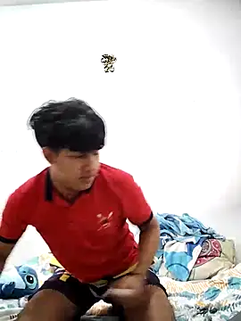 dyland gaga online show from April 9, 2026, 8:48 pm