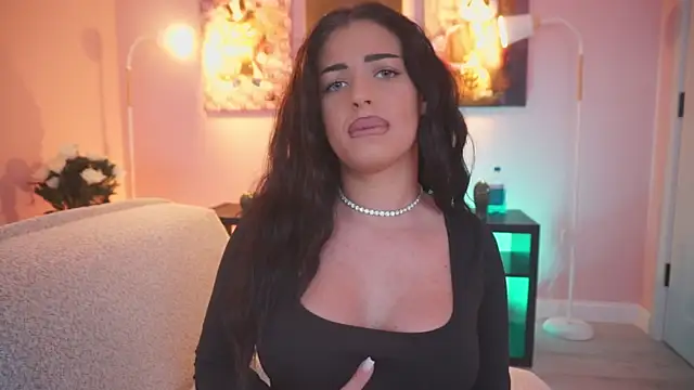 OlyviaDelight online show from April 16, 2026, 6:08 pm