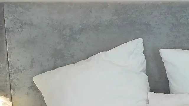 Lana Drake online show from April 1, 2026, 8:15 am