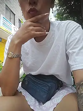 wet vika online show from April 2, 2026, 12:01 pm