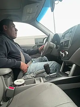 Crossroads5214 online show from April 13, 2026, 11:36 am