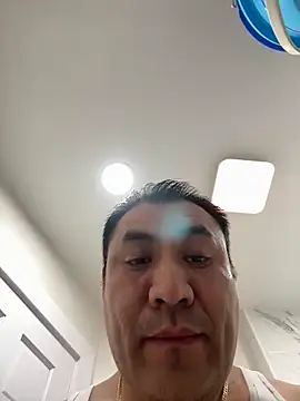 Crossroads5214 online show from April 6, 2026, 4:46 am