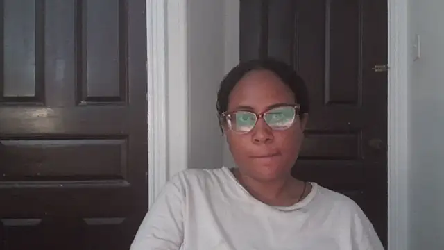 Snapshot of biancadoesit chatting on July 6, 2026, 1:01 am biancadoesit online show from July 6, 2026, 1:01 am