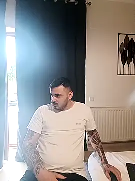 I amAhille online show from April 1, 2026, 1:41 pm