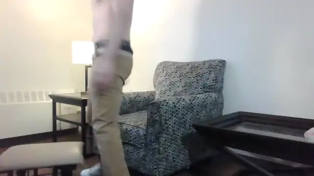 Luke James online show from April 4, 2026, 12:39 am