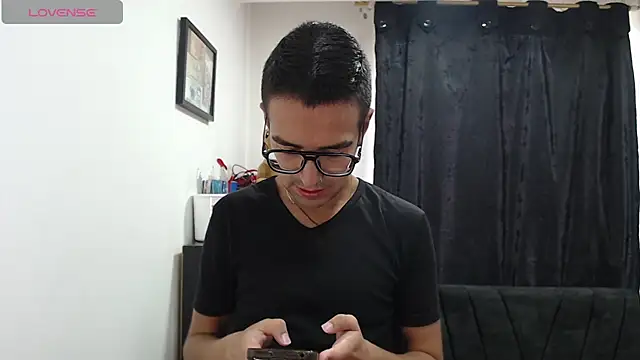 Demian-vall online show from March 26, 2026, 12:03 pm