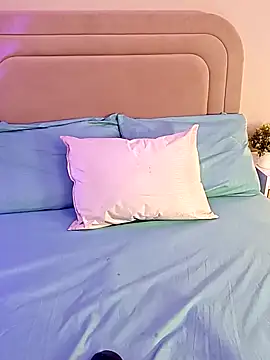 Nahomyrain online show from April 15, 2026, 7:58 pm