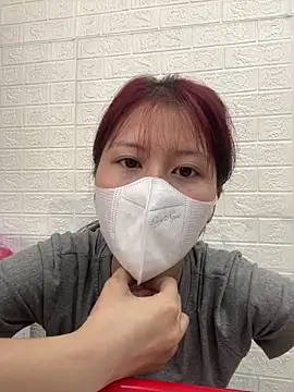 Bethiencute online show from April 5, 2026, 9:27 am