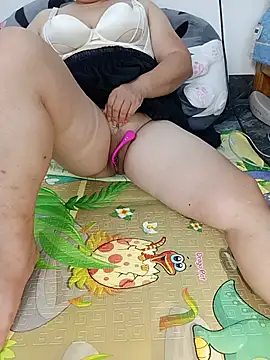 Zuzu-Asia online show from June 1, 2026, 9:36 pm