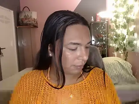 choquitolove1 online show from March 27, 2026, 5:14 pm