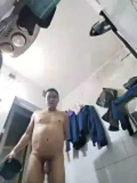 Snapshot of Tinh_love chatting on May 23, 2026, 12:15 pm Tinh love online show from May 23, 2026, 12:15 pm