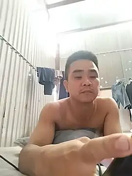 Snapshot of Tinh_love chatting on July 11, 2026, 7:08 am Tinh love online show from July 11, 2026, 7:08 am