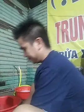 Snapshot of Tinh_love chatting on July 31, 2026, 11:53 am Tinh love online show from July 31, 2026, 11:53 am