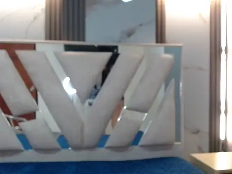 salethjonescl202 online show from March 28, 2026, 7:15 pm